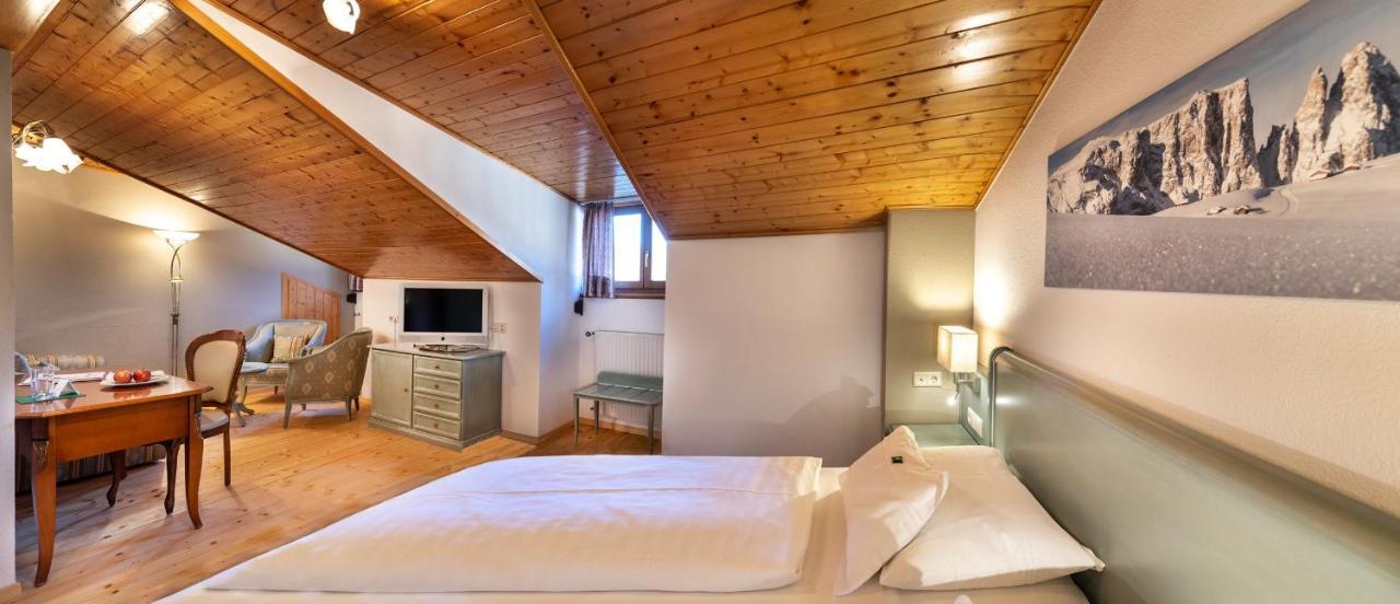 Hotel Zum Turm Castelrotto Dış mekan fotoğraf