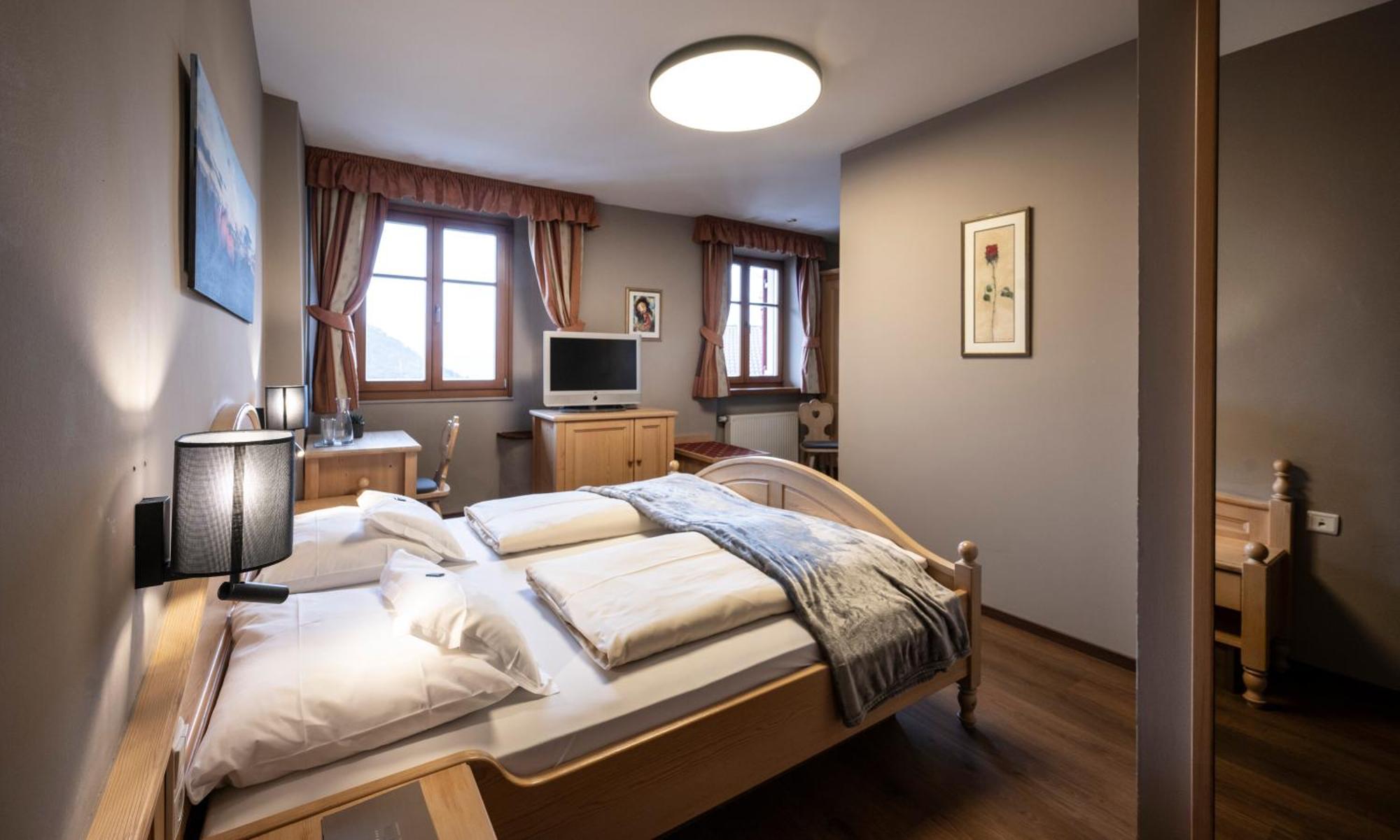 Hotel Zum Turm Castelrotto Dış mekan fotoğraf